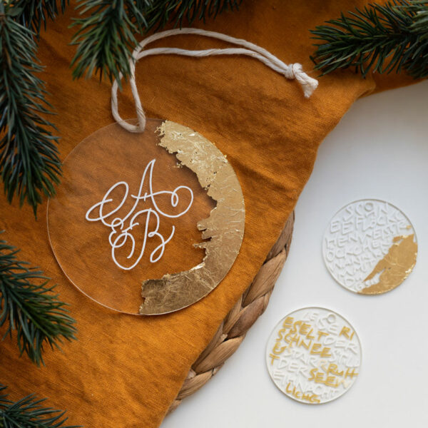 Monogramm-Anhänger: DIY-Anleitung | Ocker Studio