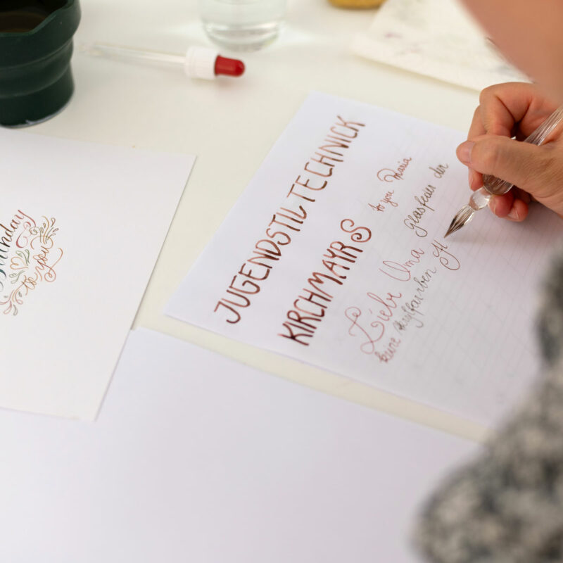 Kalligraphie lernen Wien | Ocker Studio