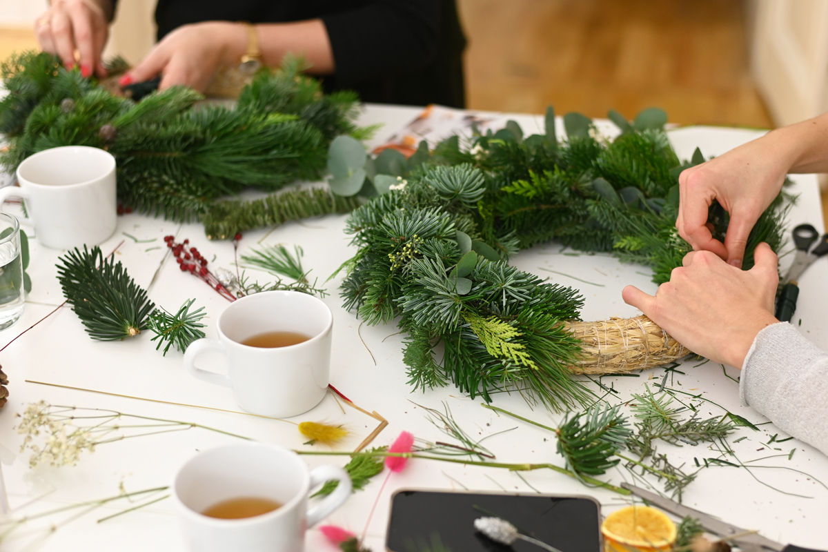 Workshop: Adventskranz binden Wien | Ocker Studio