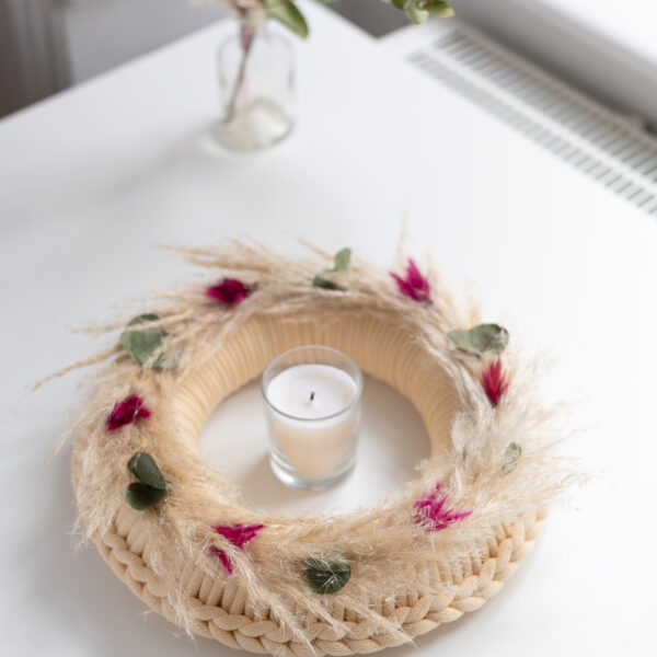 Deko-Trockenblumenkranz kaufen mit Häkelkranz | Ocker Shop